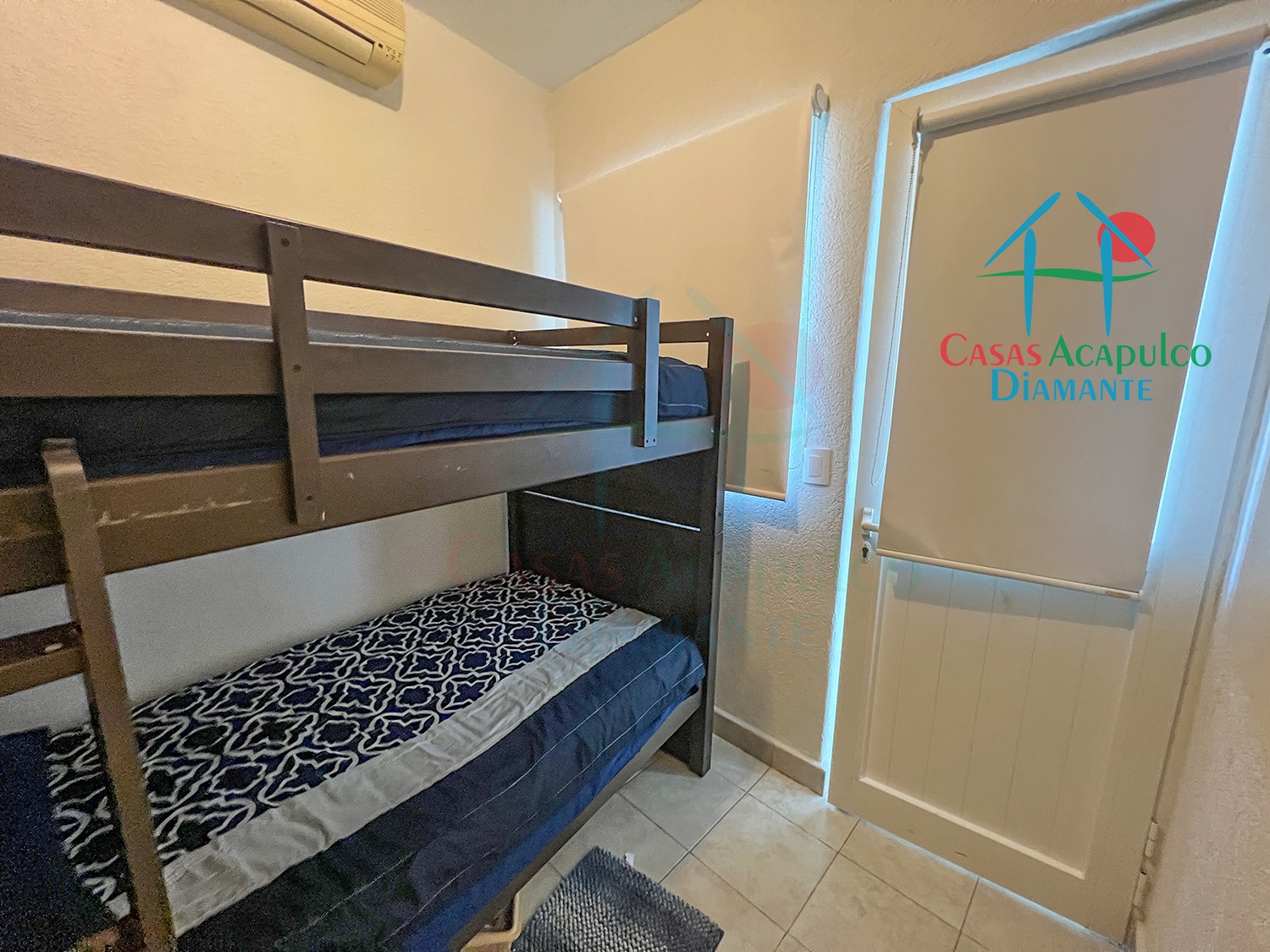 Dos Soles T3 402 - Cuarto de servicio 2